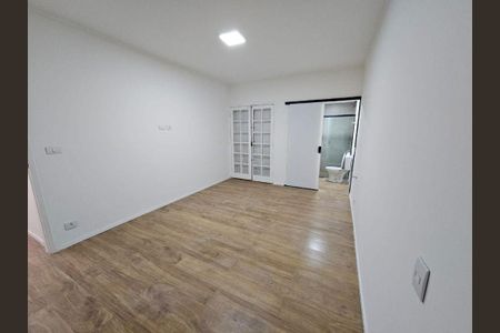 Casa à venda com 2 quartos, 198m² em Jardim Paulista, Guarulhos