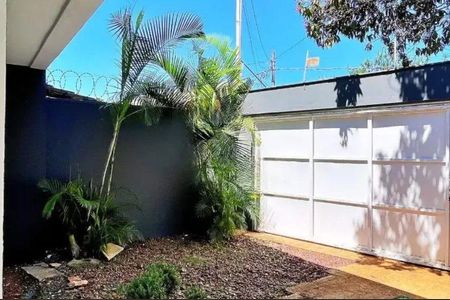 Casa à venda com 126m², 3 quartos e 3 vagas