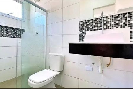 Casa à venda com 126m², 3 quartos e 3 vagas