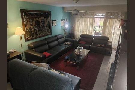 Casa à venda com 3 quartos, 155m² em Jardim Vila Galvao, Guarulhos