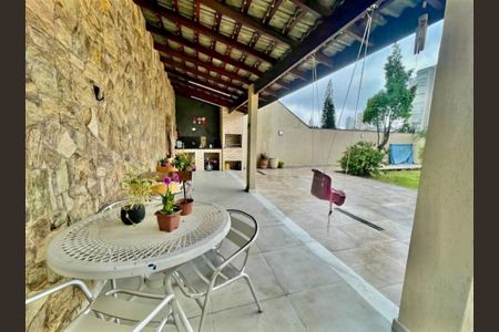Casa à venda com 400m², 4 quartos e 14 vagas