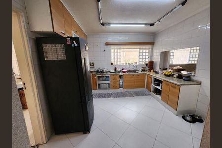 Casa à venda com 400m², 4 quartos e 14 vagas