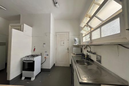 Apartamento para alugar com 4 quartos, 148m² em Copacabana, Rio de Janeiro