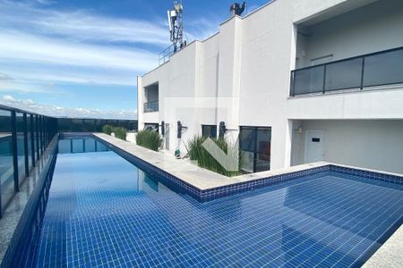 Apartamento à venda com 87m², 3 quartos e 3 vagas Apartamento à venda com 87m², 3 quartos e 3 vagasPiscina