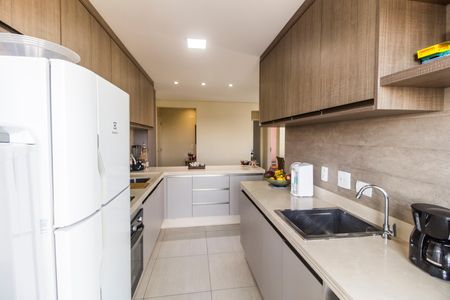 Apartamento à venda com 87m², 3 quartos e 3 vagas Apartamento à venda com 87m², 3 quartos e 3 vagasÁrea de Serviço