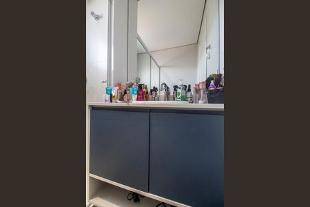 Apartamento à venda com 87m², 3 quartos e 3 vagas Apartamento à venda com 87m², 3 quartos e 3 vagasBanheiro 2