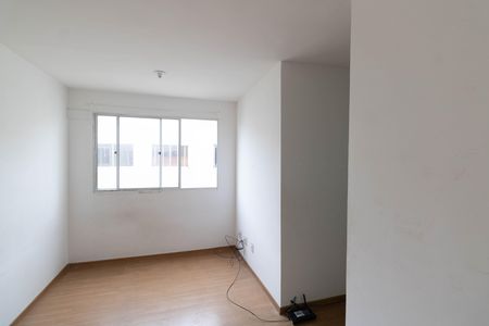 Sala de apartamento para alugar com 2 quartos, 45m² em Campo Grande, Rio de Janeiro