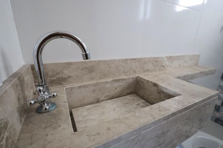 Apartamento à venda com 115m², 2 quartos e 2 vagas Apartamento à venda com 115m², 2 quartos e 2 vagasBanheiro Suíte
