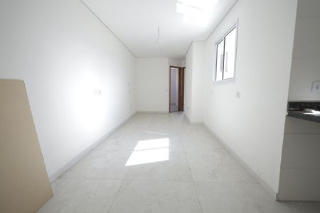 Apartamento à venda com 115m², 2 quartos e 2 vagas Apartamento à venda com 115m², 2 quartos e 2 vagasSala