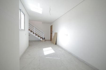 Apartamento à venda com 115m², 2 quartos e 2 vagas Apartamento à venda com 115m², 2 quartos e 2 vagasSala