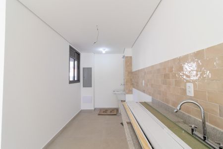 Apartamento à venda com 130m², 3 quartos e 2 vagasCozinha