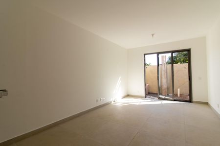 Apartamento à venda com 130m², 3 quartos e 2 vagasSala