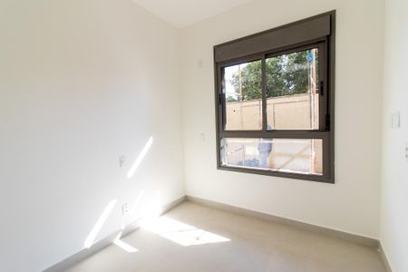 Apartamento à venda com 130m², 3 quartos e 2 vagasQuarto 3