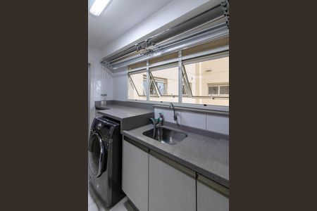 Apartamento para alugar com 183m², 4 quartos e 3 vagasArea de Serviço