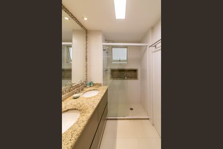 Apartamento para alugar com 183m², 4 quartos e 3 vagasSuíte