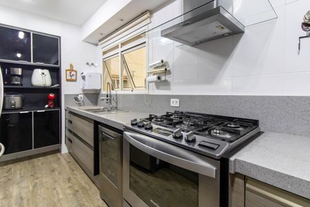 Apartamento para alugar com 183m², 4 quartos e 3 vagasCozinha