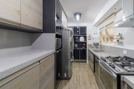 Apartamento para alugar com 183m², 4 quartos e 3 vagasCozinha