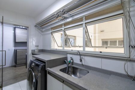 Apartamento para alugar com 183m², 4 quartos e 3 vagasArea de Serviço