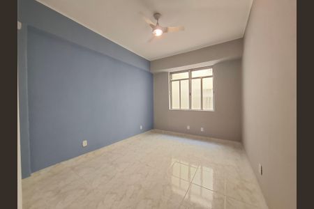 Apartamento à venda com 80m², 2 quartos e sem vaga Apartamento à venda com 80m², 2 quartos e sem vagaQuarto