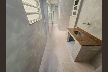 Apartamento à venda com 80m², 2 quartos e sem vaga Apartamento à venda com 80m², 2 quartos e sem vagaCozinha