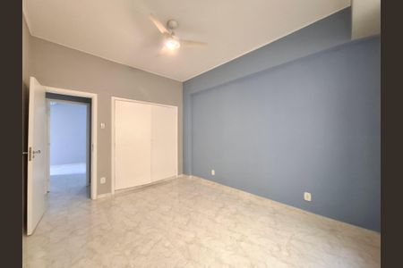 Apartamento à venda com 80m², 2 quartos e sem vaga Apartamento à venda com 80m², 2 quartos e sem vagaQuarto