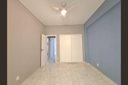 Apartamento à venda com 80m², 2 quartos e sem vaga Apartamento à venda com 80m², 2 quartos e sem vagaQuarto