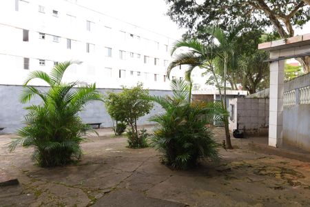 Apartamento para alugar com 48m², 2 quartos e 1 vagaÁrea comum - Jardim