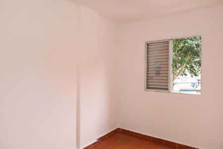 Quarto 1 de apartamento para alugar com 2 quartos, 48m² em Itaquera, São Paulo