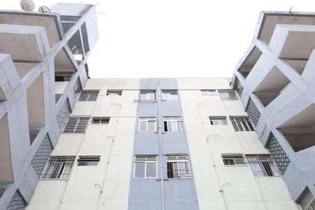 Apartamento para alugar com 48m², 2 quartos e 1 vagaÁrea comum - Prédio