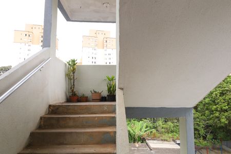 Apartamento para alugar com 48m², 2 quartos e 1 vagaÁrea comum - Saguão do andar