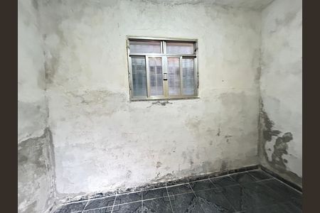 Quarto de casa para alugar com 1 quarto, 101m² em Engenheiro Belford, Nilópolis