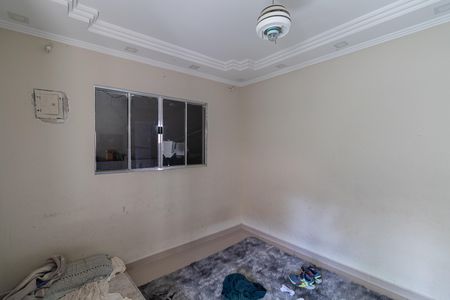Casa à venda com 500m², 2 quartos e 10 vagas Casa à venda com 500m², 2 quartos e 10 vagasSala