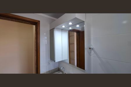 Apartamento para alugar com 73m², 2 quartos e 2 vagasBanheiro da Suíte