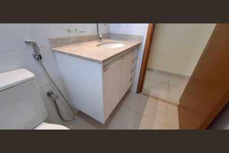 Apartamento para alugar com 73m², 2 quartos e 2 vagasBanheiro