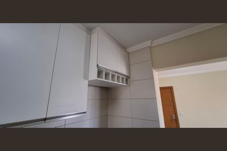 Apartamento para alugar com 73m², 2 quartos e 2 vagasCozinha