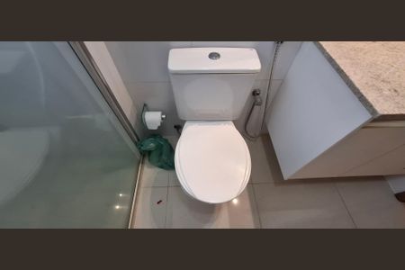 Apartamento para alugar com 73m², 2 quartos e 2 vagasBanheiro