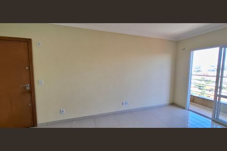 Apartamento para alugar com 73m², 2 quartos e 2 vagasSala