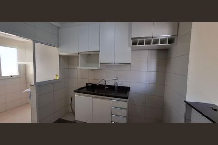 Apartamento para alugar com 73m², 2 quartos e 2 vagasCozinha