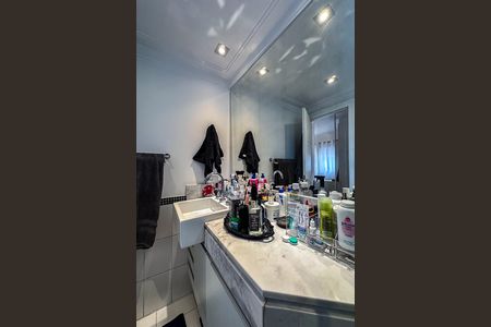 Apartamento à venda com 122m², 3 quartos e 2 vagas Apartamento à venda com 122m², 3 quartos e 2 vagasBanheiro da Suíte