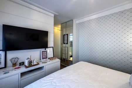 Apartamento à venda com 122m², 3 quartos e 2 vagas Apartamento à venda com 122m², 3 quartos e 2 vagasSuíte