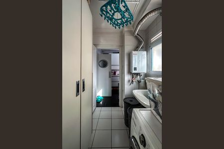 Apartamento à venda com 122m², 3 quartos e 2 vagas Apartamento à venda com 122m², 3 quartos e 2 vagasÁrea de Serviço