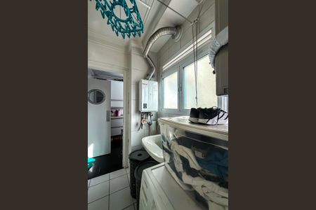 Apartamento à venda com 122m², 3 quartos e 2 vagas Apartamento à venda com 122m², 3 quartos e 2 vagasÁrea de Serviço