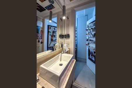Apartamento à venda com 122m², 3 quartos e 2 vagas Apartamento à venda com 122m², 3 quartos e 2 vagasLavabo