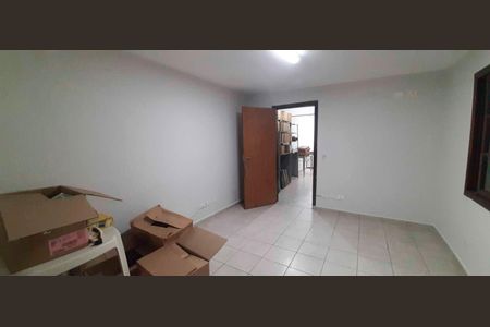 Casa à venda com 122m², 2 quartos e 1 vaga