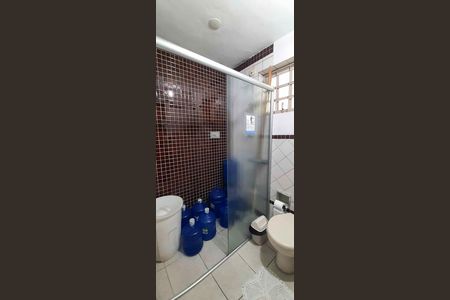 Casa à venda com 122m², 2 quartos e 1 vaga