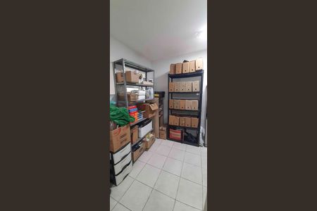 Casa à venda com 122m², 2 quartos e 1 vaga