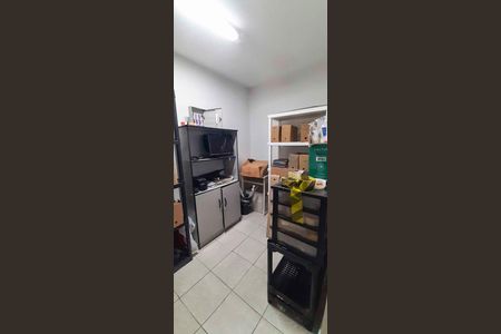 Casa à venda com 122m², 2 quartos e 1 vaga