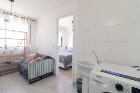 Apartamento para alugar com 25m², 1 quarto e sem vaga Apartamento para alugar com 25m², 1 quarto e sem vagaSala, cozinha e área de serviço