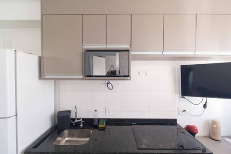 Apartamento para alugar com 25m², 1 quarto e sem vaga Apartamento para alugar com 25m², 1 quarto e sem vagaSala, cozinha e área de serviço