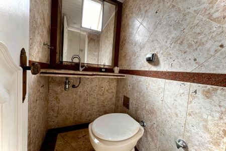 Apartamento para alugar com 169m², 3 quartos e 1 vaga